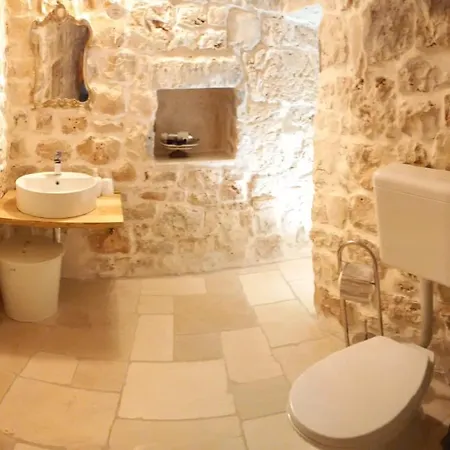 Trullo Il Noce..holiday Villa