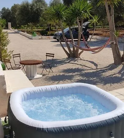 Trullo Il Noce..holiday *
