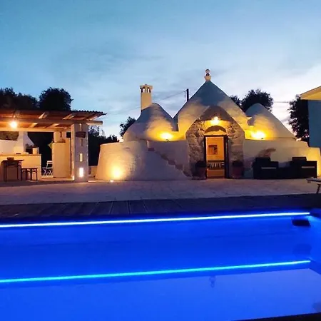 Trullo Il Noce..holiday *